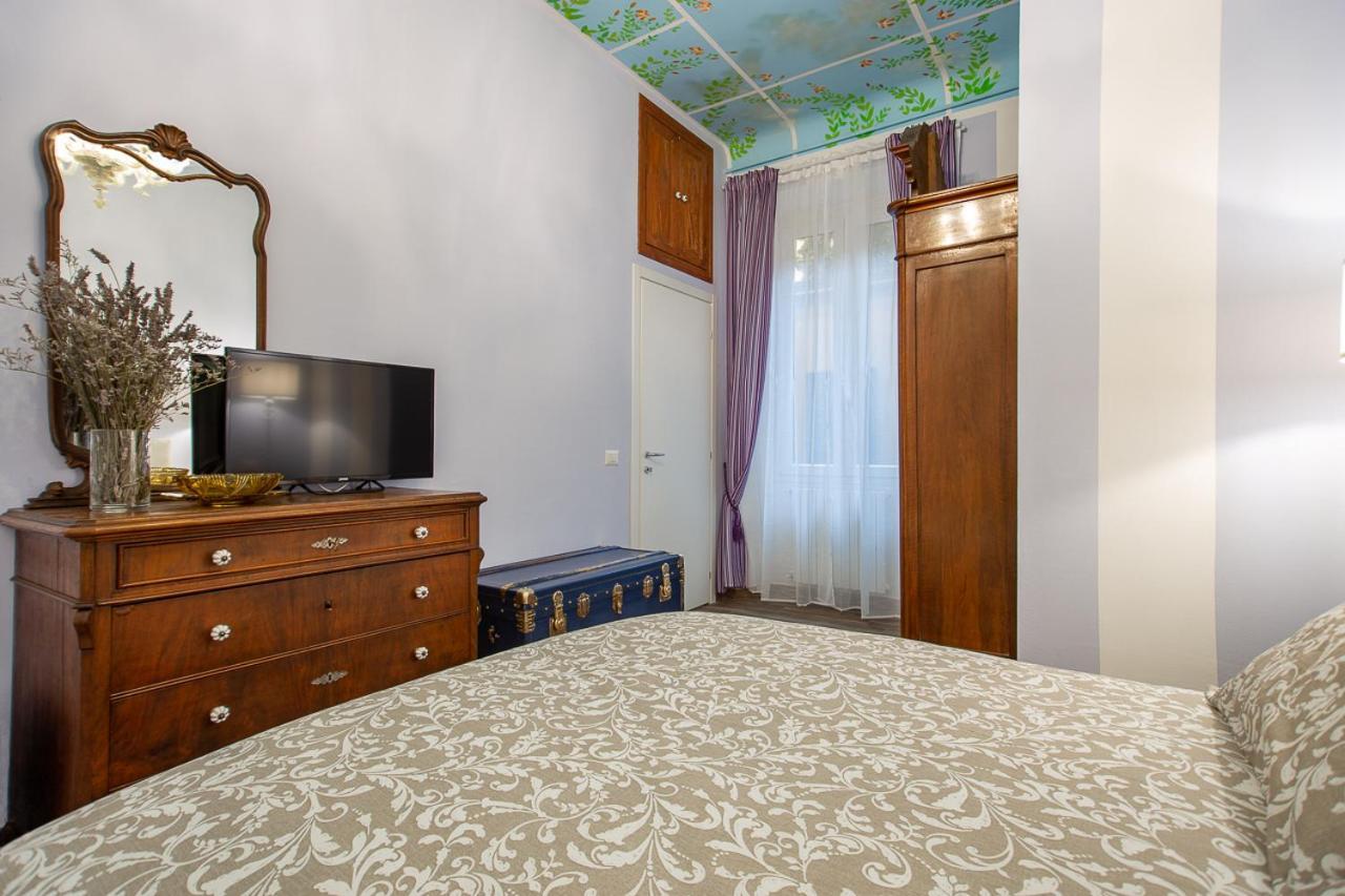 Apartment Belle Epoque Mailand